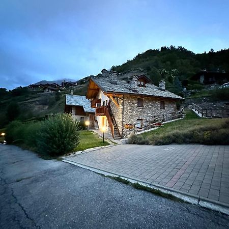 Chez Moillet Villa ลาซัลเล ภายนอก รูปภาพ